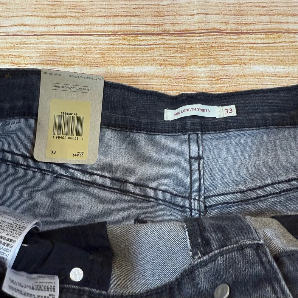 Levi's 299650149 Shorts Women's 33 Black Denim Stretch Mid‎ Length